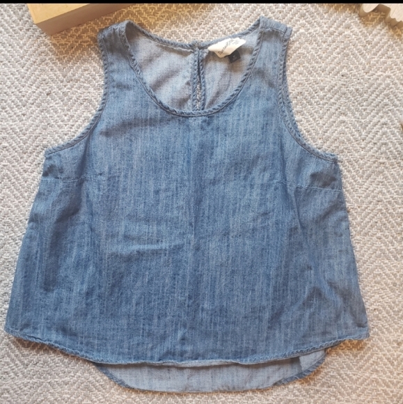 universal thread goods co tank top